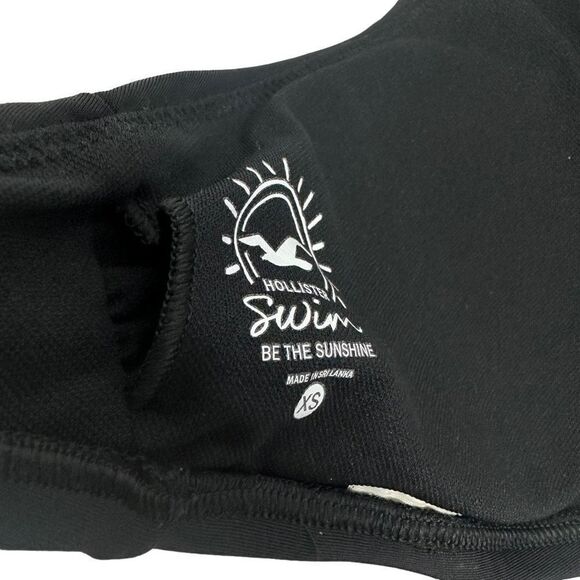 Hollister Tie Back Criss-Cross Front High Neck Bikini Top size XS - Picture 3 of 4